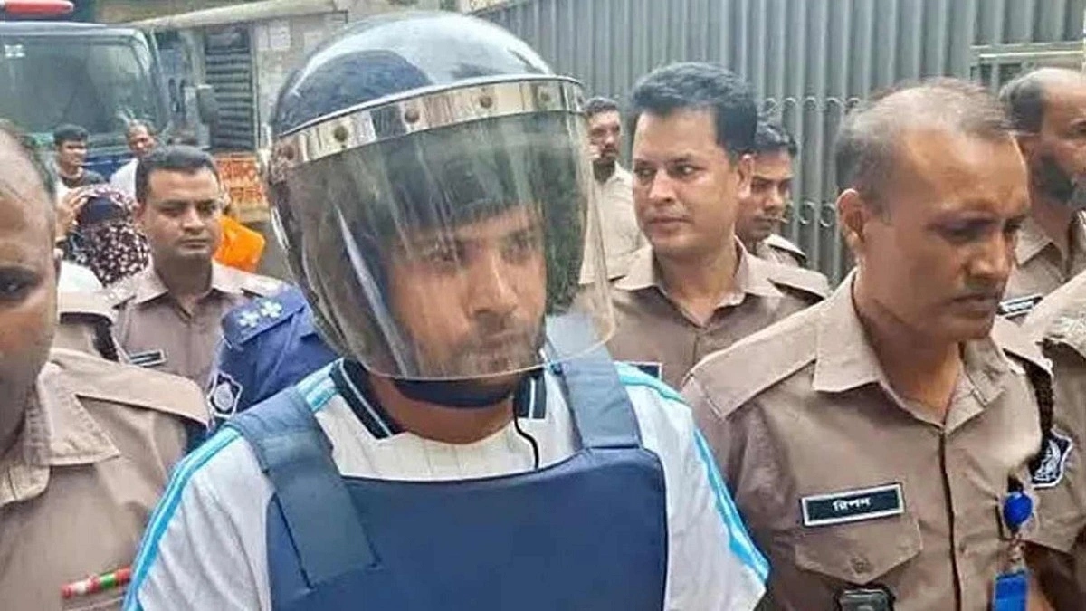 সন্ত্রাসবিরোধী মামলায় গ্রেপ্তার সাবেক মেজর সাদেকুল