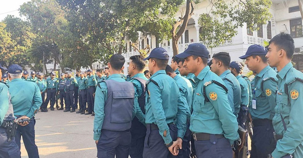 বার নির্বাচনে সুপ্রিম কোর্টে অতিরিক্ত পুলিশ মোতায়েন