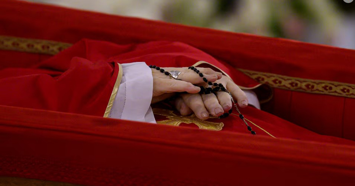 পোপ ফ্রান্সিসের অন্ত্যেষ্টিক্রিয়া শনিবার, ভ্যাটিকানের দায়িত্বে ফ্যারেল