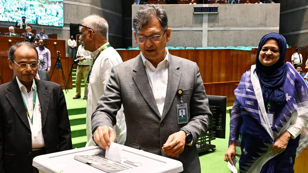 রাষ্ট্রপতি নির্বাচনের মধ্য দিয়ে গণতন্ত্রের নতুন সূচনা হবে: স্বরাষ্ট্রমন্ত্রী