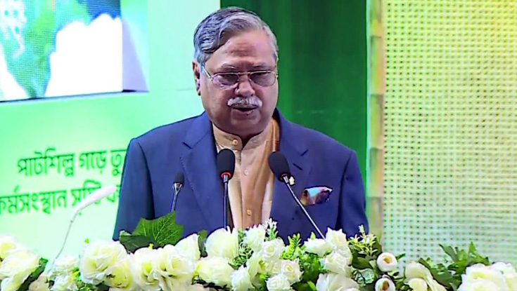 সরকারের হাত ধরে পাটে সোনালি দিন ফিরবে: রাষ্ট্রপতি