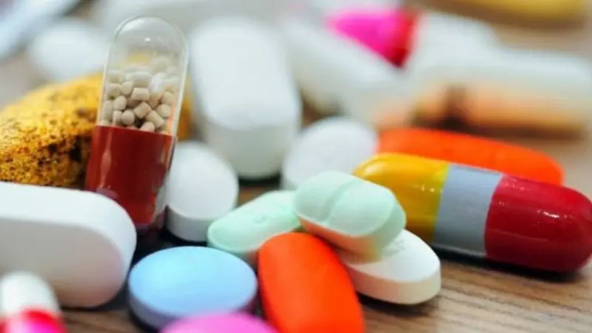 ইনজেকশনসহ ৩৩ প্রকার ওষুধের দাম কমল