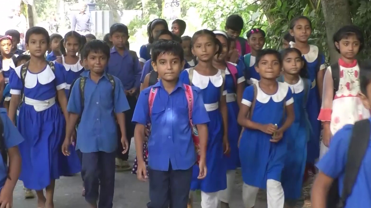 স্কুলে ভর্তি পদ্ধতি যাই হোক, কোচিং বাণিজ্য চান না কেউই