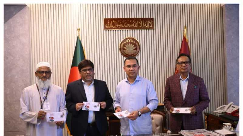 স্বাধীনতা দিবস উপলক্ষে স্মারক ডাকটিকিট উন্মোচন করলেন প্রধানমন্ত্রী