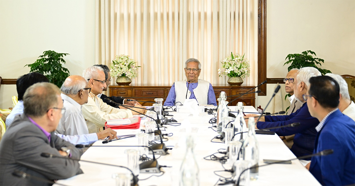 সংস্কার নিয়ে পরবর্তী ধাপের আলোচনা দ্রুত করার তাগিদ ঐকমত্য কমিশনে