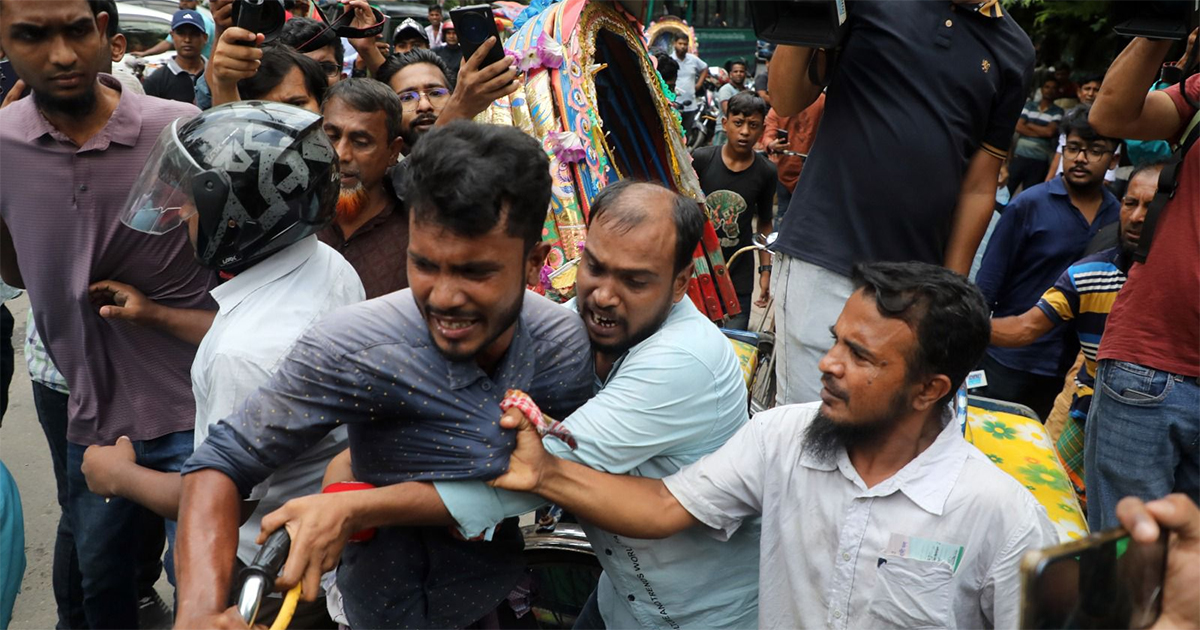 রিকশাচালক আজিজুরের মুক্তি চেয়েছে আসক