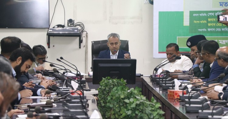 রেলকে লাভজনক ও সেবামূলক দেখতে চায় সরকার: মন্ত্রী রবিউল