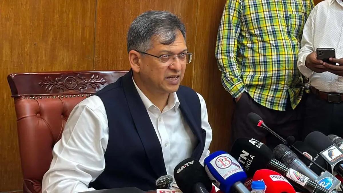 সাবেক রাষ্ট্রপতির বিরুদ্ধে মামলা করার সুযোগ নেই: স্বরাষ্ট্রমন্ত্রী