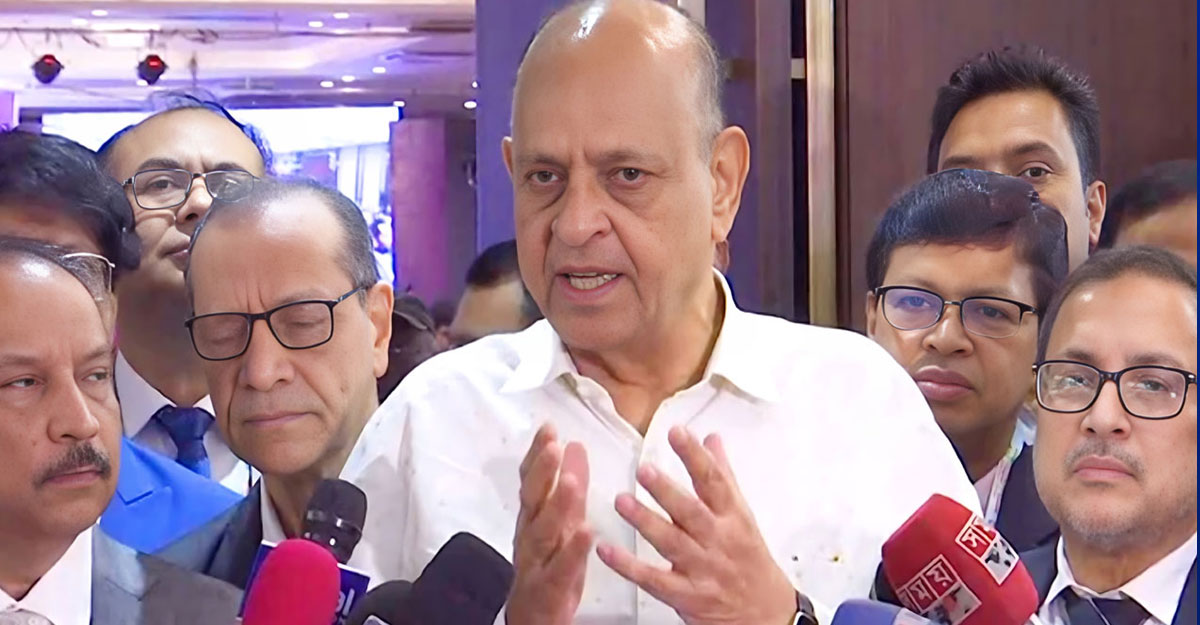 গণপূর্ত ও রাজউকের সতর্ক হওয়া উচিত : স্বাস্থ্যমন্ত্রী