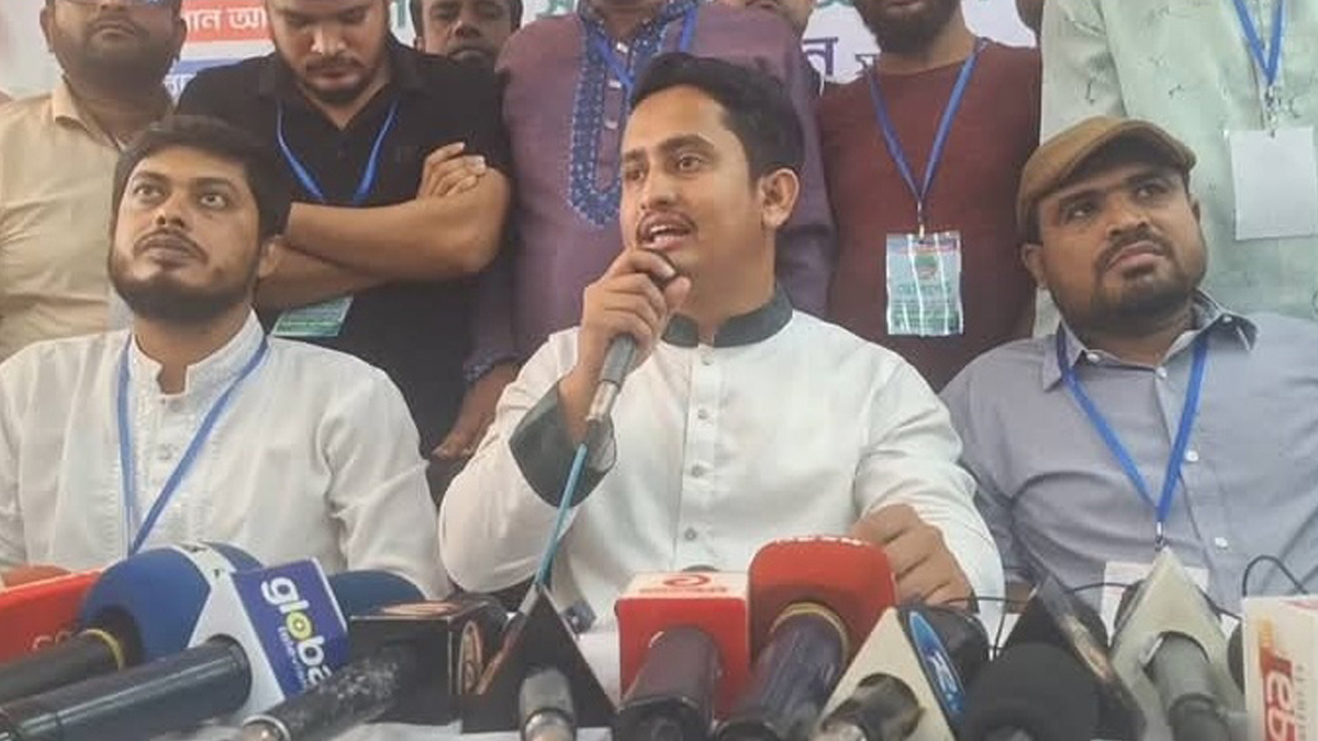‘পোষা বিরোধী দল’ হওয়ার রাজনীতি এনসিপি করছে না: সারজিস