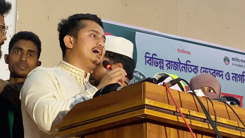 আ.লীগের মতো বিএনপির নেতাকর্মীরাও মিডিয়া নিয়ন্ত্রণ করছে: সারজিস