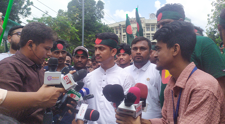 দেশ নিয়ে ছেলেখেলা না করার হুঁশিয়ারি সারজিস আলমের