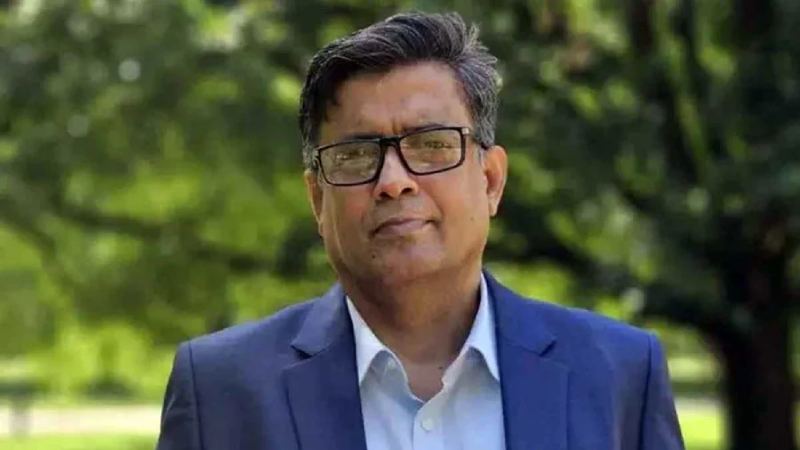 ইংরেজি দৈনিকের সম্পাদক হলেন সদ্যসাবেক প্রেস সচিব শফিকুল আলম