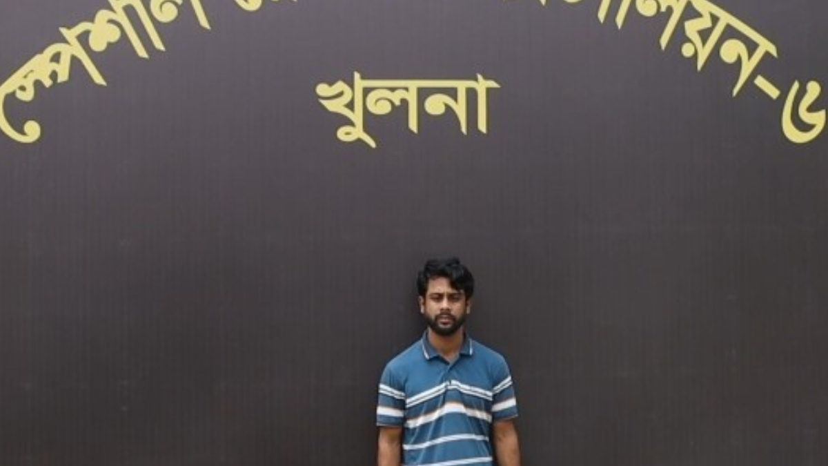 ভাত চুরির অভিযোগে শিক্ষার্থীকে ‘হত্যা’: সাবেক খুবি শিক্ষার্থী আটক
