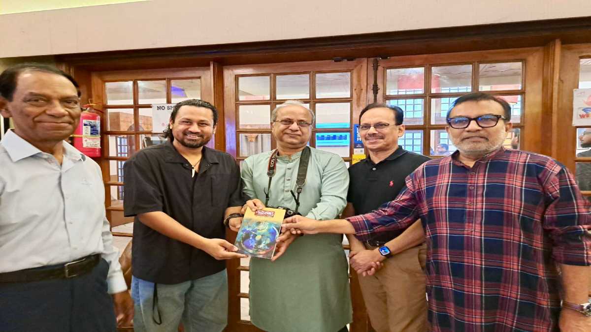 ভ্রমণগদ্য প্রকাশনা উপলক্ষে সুহৃদসভা’র আড্ডা-ইফতার