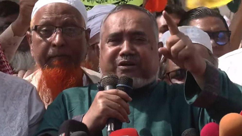 ঘি লাগবেই, প্রয়োজনে আঙুল বাঁকা করব : ডা. তাহের