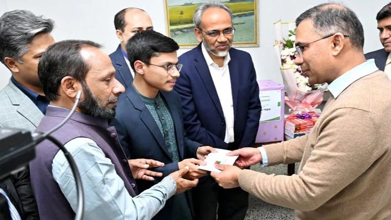 দেশসেরা শান্তকে অভিনন্দন জানালেন তারেক রহমান