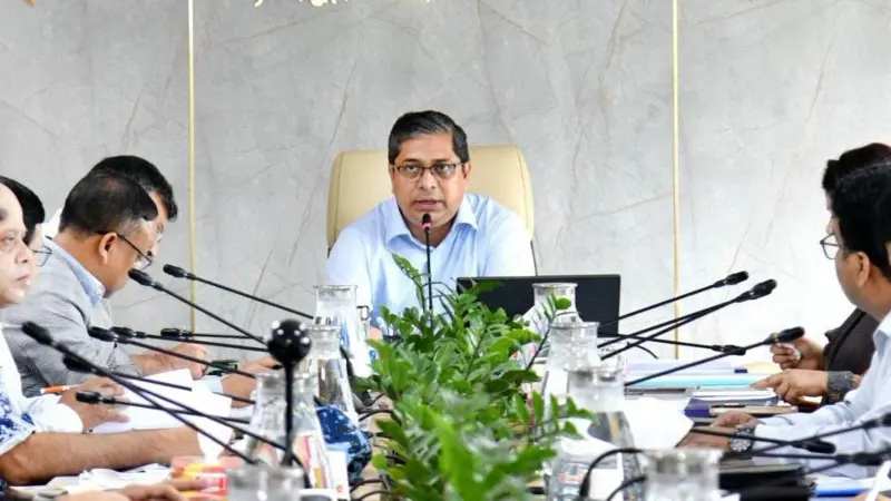 যেসব ঘটনায় আলোচনায় স্থানীয় সরকার প্রতিমন্ত্রী মীর শাহে আলম
