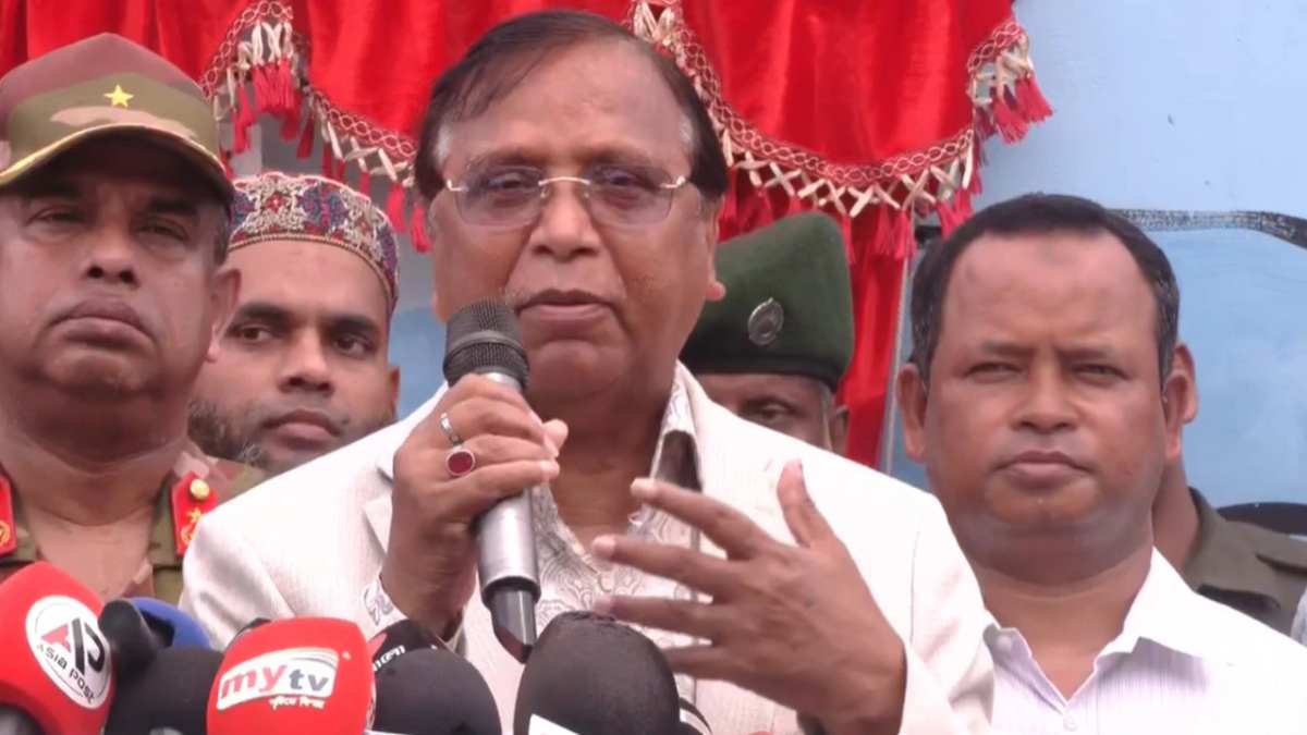 ঢাকা শহর রক্ষায় বৃক্ষ রোপণের কোনো বিকল্প নেই: ডিএনসিসি প্রশাসক