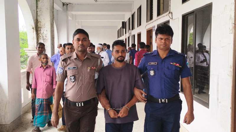 নোয়াখালীর তিন বন্ধু হত্যা মামলায় ৩ জনের ফাঁসি, ৩ জনের যাবজ্জীবন