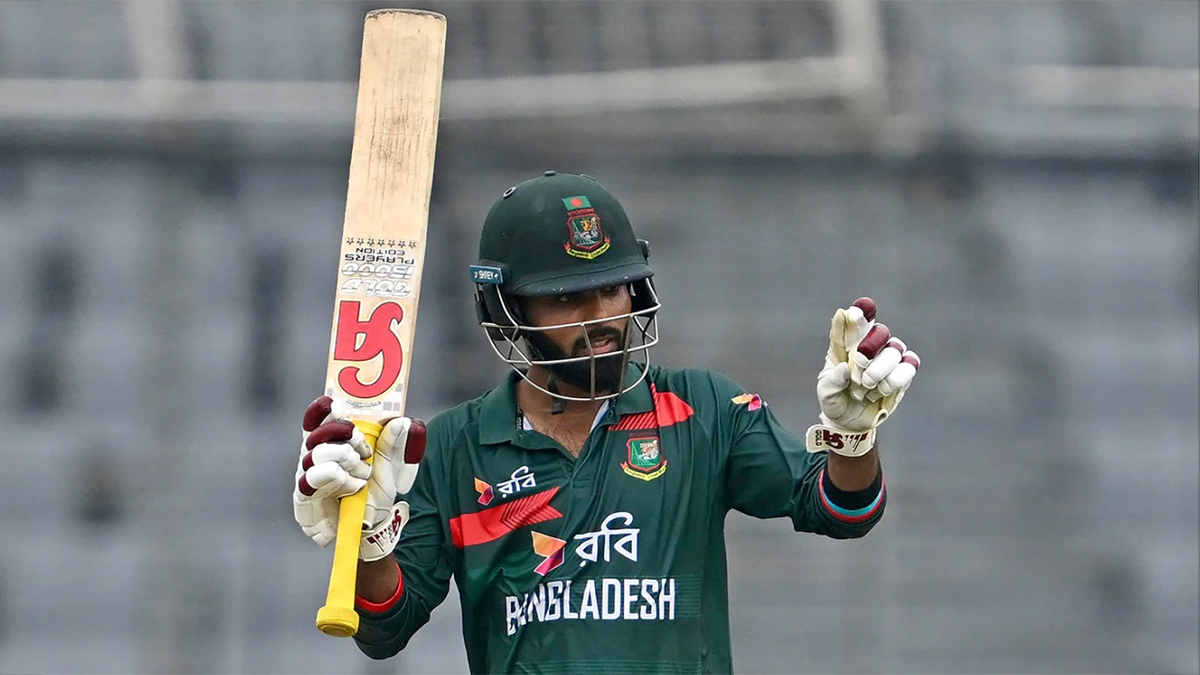 হৃদয়ের পর মোসাদ্দেক-লিটনের ফিফটি, অস্ট্রেলিয়ার টার্গেট ২৭৫