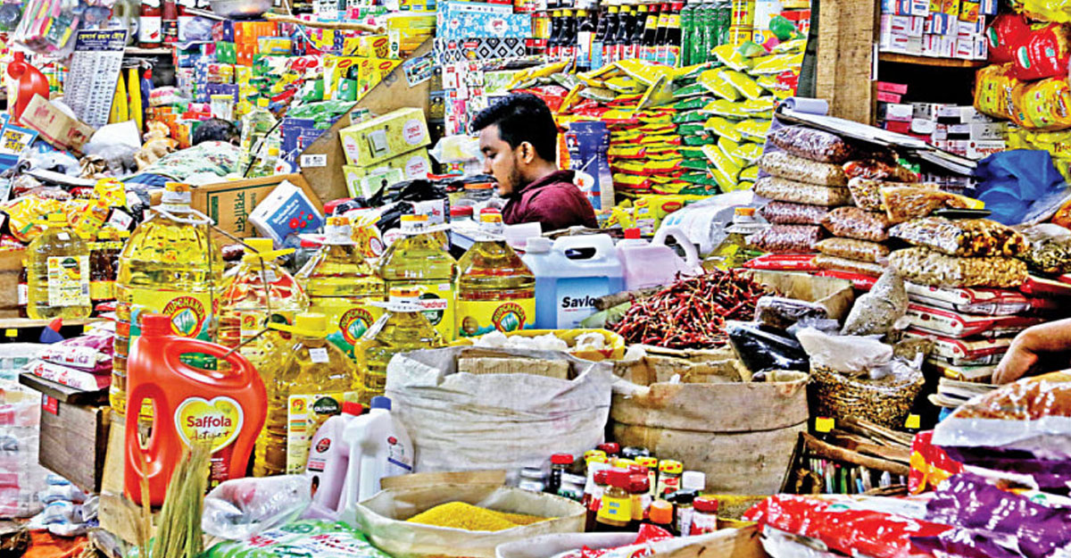 চাঁদাবাজি-সিন্ডিকেট ফিরে আসায় বাড়ছে দ্রব্যমূল্য