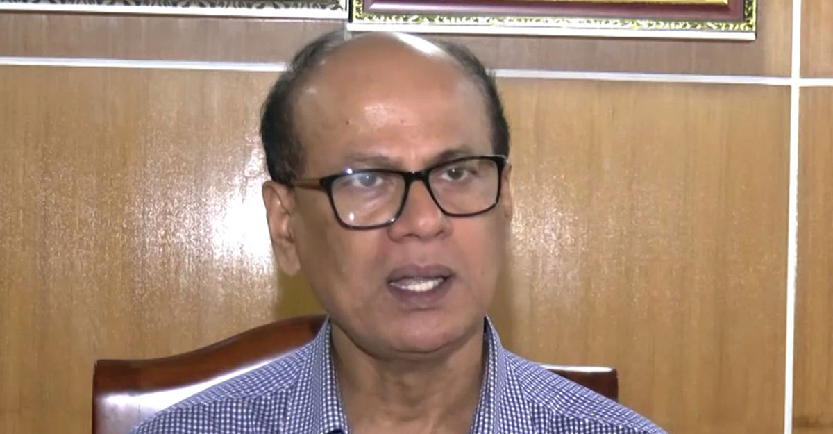 ঢাকা শিক্ষা বোর্ড চেয়ারম্যানের পদত্যাগের ঘোষণা