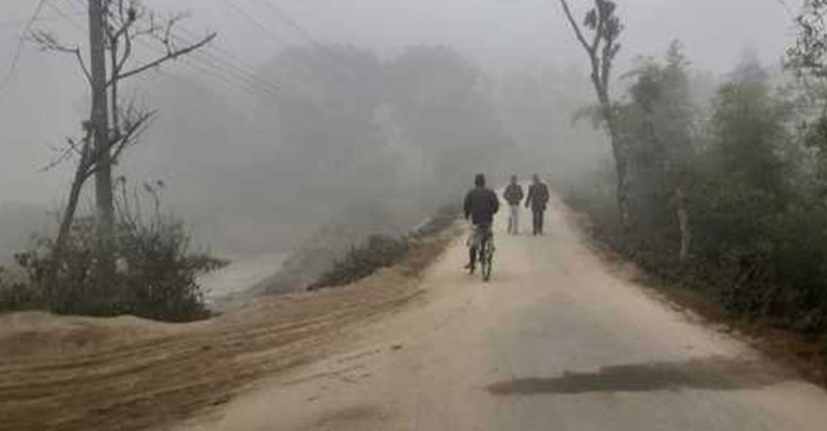 ৮ ডিগ্রি তাপমাত্রায় কাঁপছে পঞ্চগড়