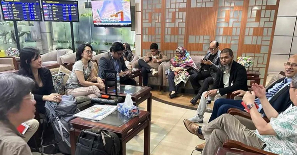 আন্দোলনে আহতদের চিকিৎসায় সিঙ্গাপুরের চিকিৎসক দল ঢাকায়