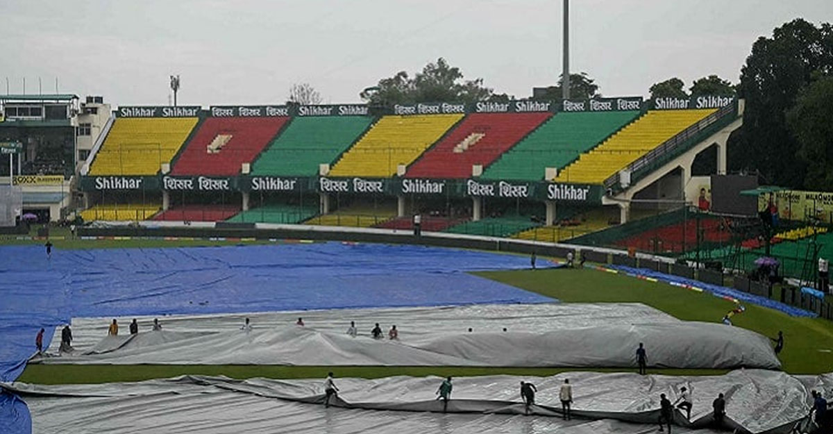 বৃষ্টির কারণে কানপুর টেস্টে টসে বিলম্ব