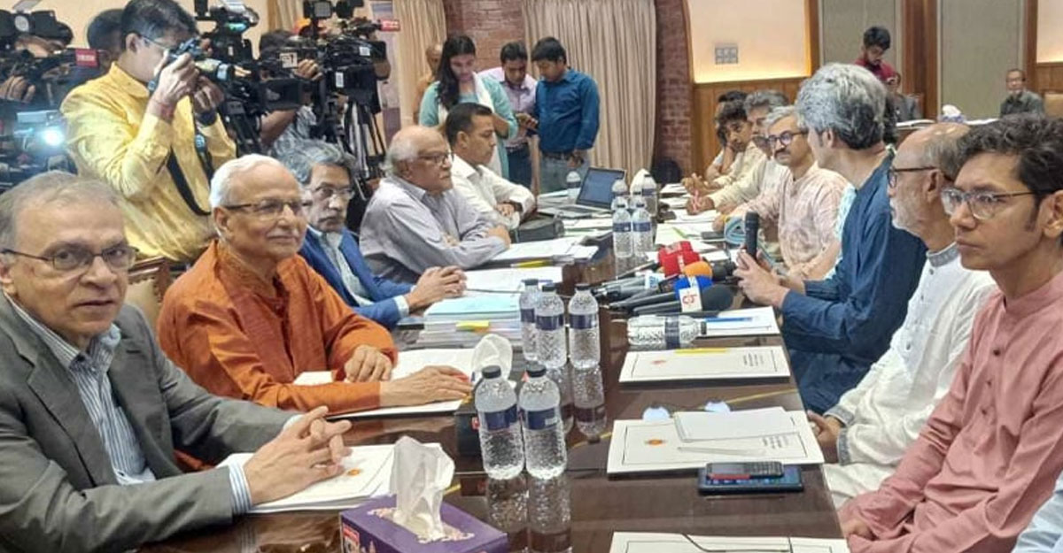 ঐক্যের চেতনাকে ধারণ করে অগ্রসর হতে হবে: আলী রীয়াজ