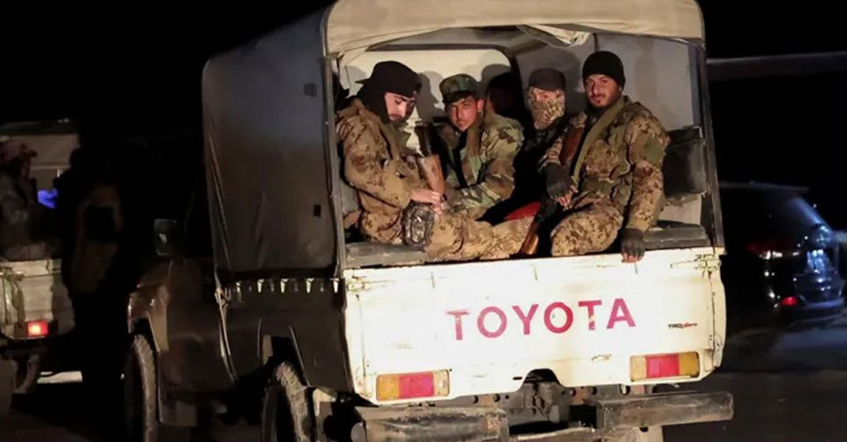 সিরিয়ায় আসাদপন্থি-সরকারি বাহিনীর সংঘর্ষ, প্রাণহানি ৪৮