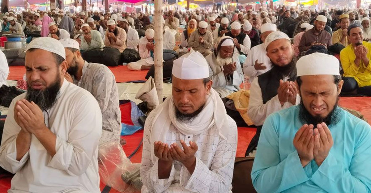 ৫ দিনব্যাপী জোড় ইজতেমা শেষ হলো