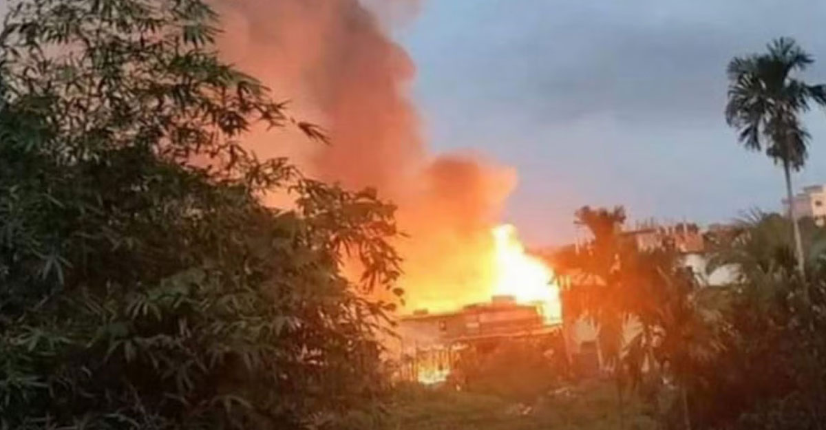 খাগড়াছড়িতে পাহাড়ি-বাঙালিদের সংঘর্ষে নিহত ৩