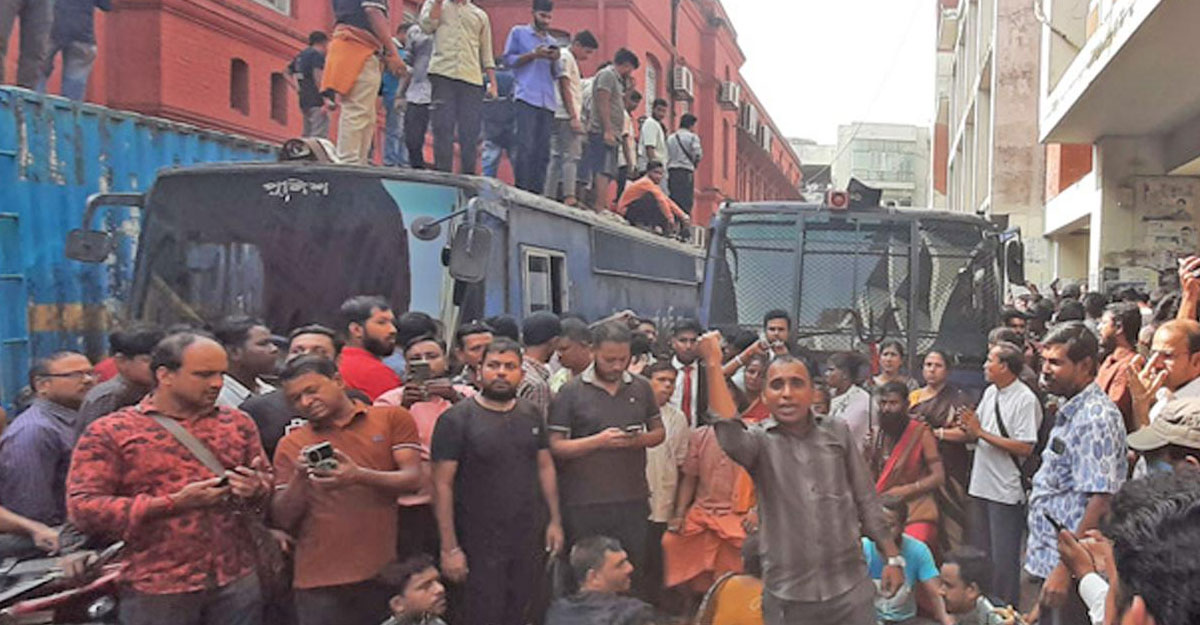 চাই স্বস্তি-সাম্প্রদায়িক সম্প্রীতি