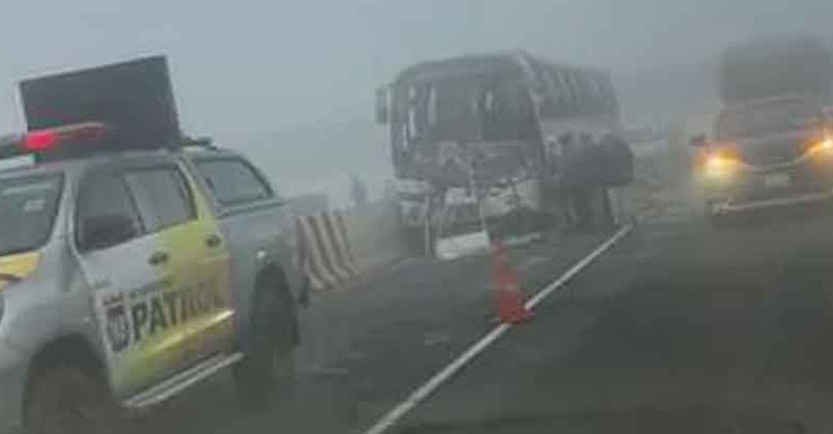 দ্রুতগতির সড়কে ১০ যানবাহনের সংঘর্ষ, নিহত ১