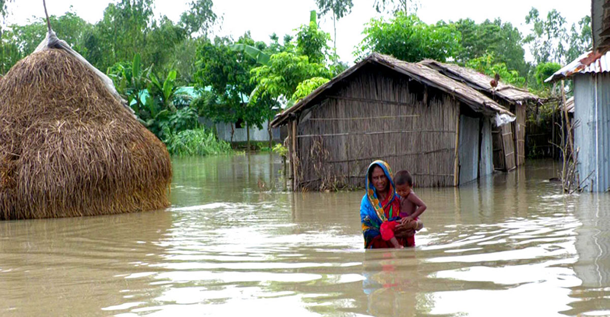 টিএসসিতে তোলা ত্রাণের টাকা খরচ হবে উত্তরবঙ্গের বন্যায়: বাকের