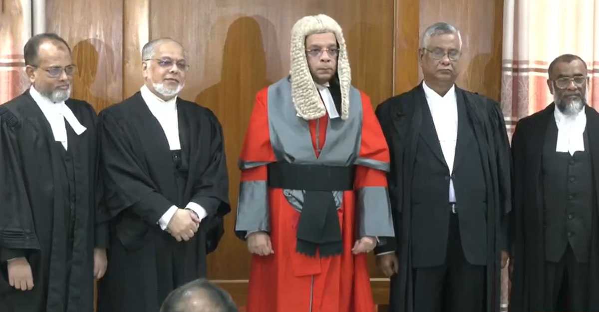 আপিল বিভাগের ৪ বিচারপতির শপথ