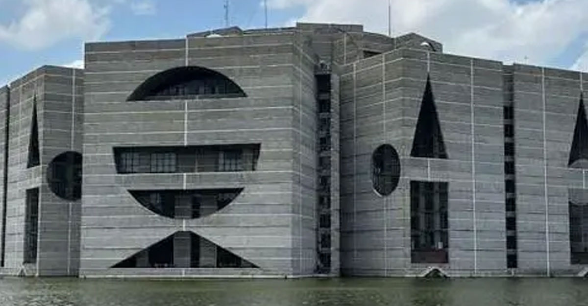 সংবিধান সংস্কারে থাকছে প্রধান যে ৫ সুপারিশ