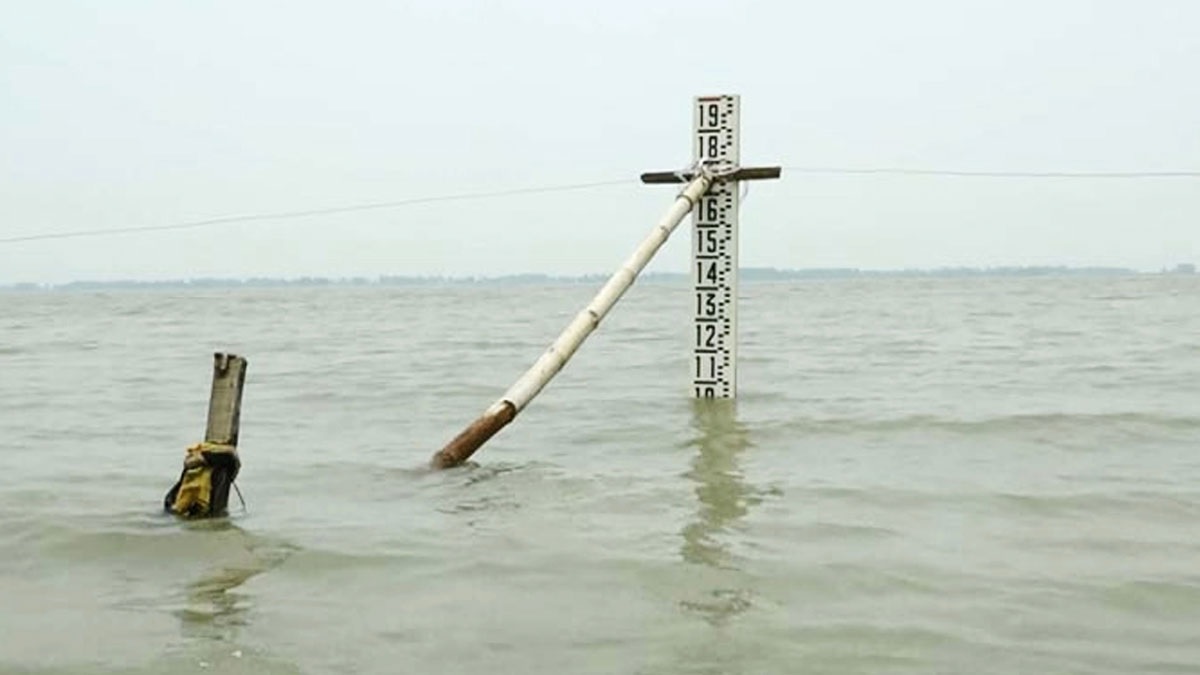 চাঁপাইনবাবগঞ্জে বাড়ছে পদ্মার পানি