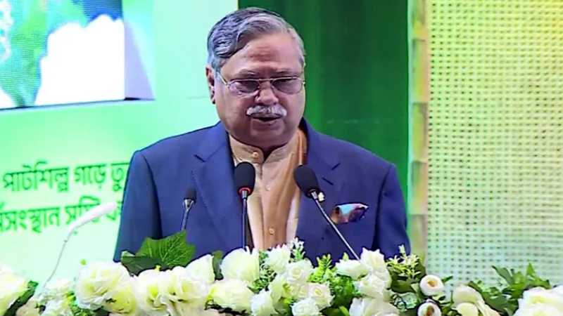 পাটপণ্যের সুবর্ণ সুযোগ কাজে লাগিয়ে বিশ্ববাজারে ছড়িয়ে দিন: রাষ্ট্রপতি