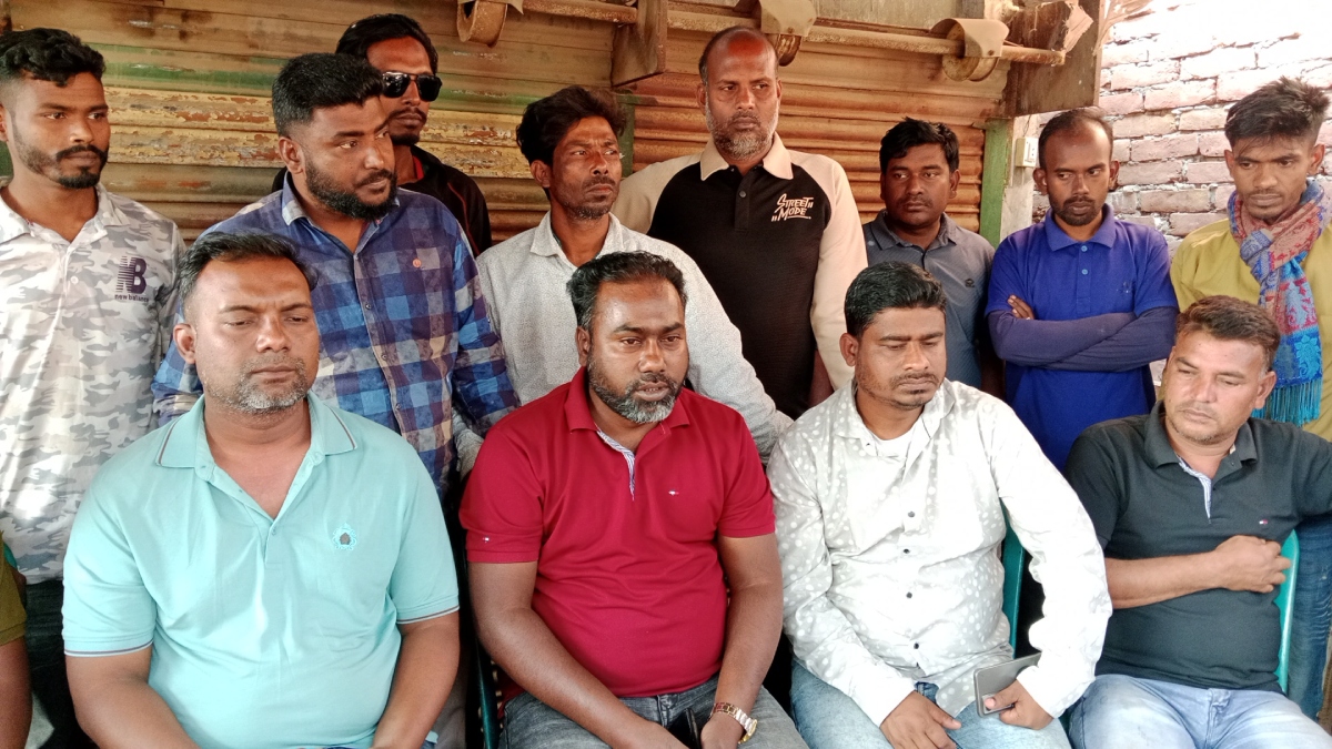 ভেড়ামারায় বিএনপির দুই গ্রুপের মধ্যে উত্তেজনা: পালটাপালটি সংবাদ সম্মেলন-মানববন্ধন