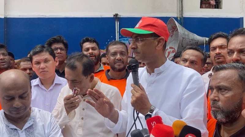আমরা ফটোসেশনের রাজনীতি করি না: এ্যানি