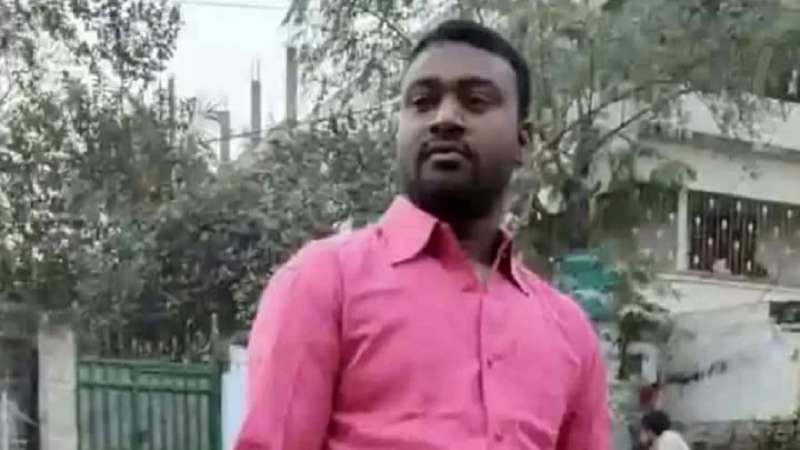 খুলনায় মাঝরাতে তাঁতী দল নেতাকে কুপিয়ে হত্যা