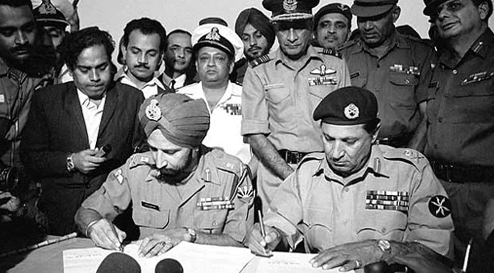 ভারতীয় ক্যাপ্টেনের স্মৃতিতে আত্মসমর্পণের প্রেক্ষাপট