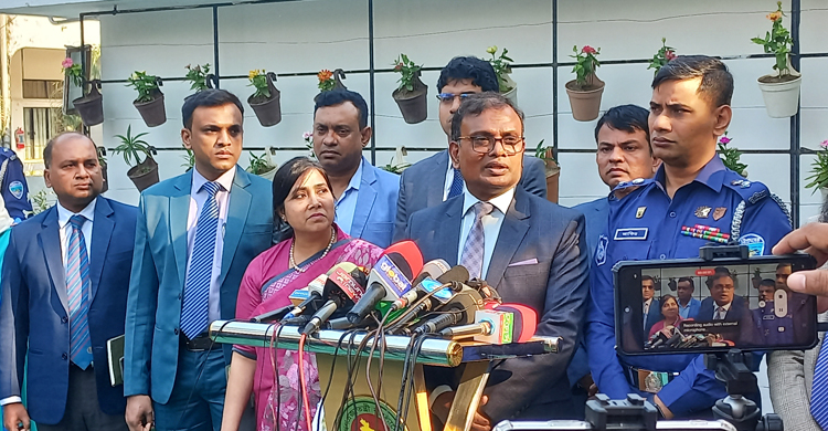 আমরা নিরপেক্ষভাবে কাজ করছি: ইসি আনিছুর