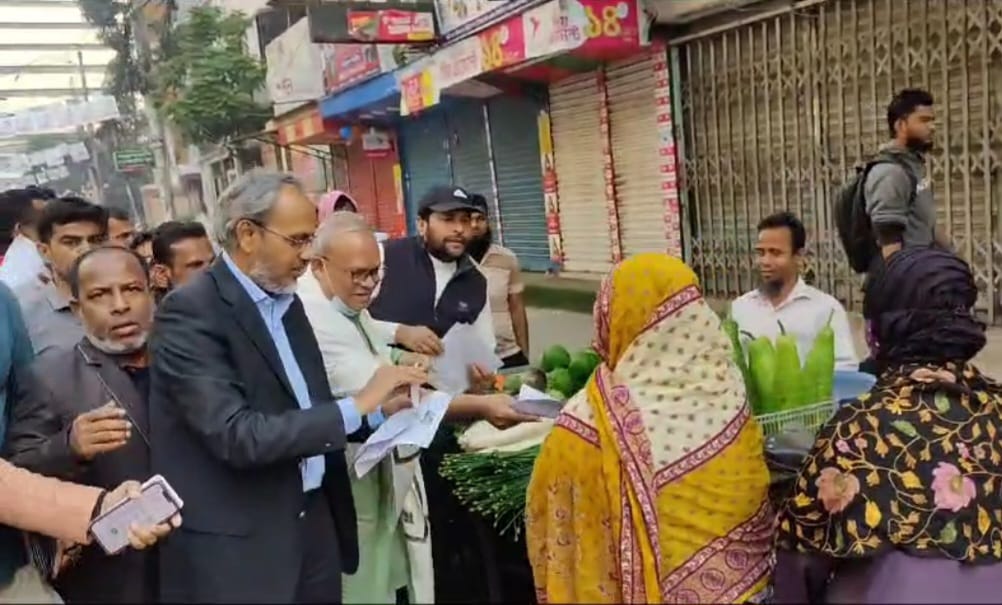 ভয় দেখিয়ে মানুষকে ভোট কেন্দ্রে নেয়া যাবে না: রিজভী