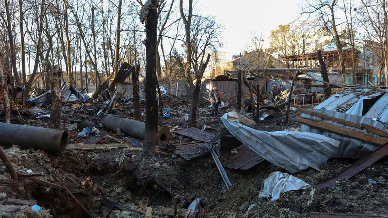 হামলা-প্রাণহানিতে রাশিয়া-ইউক্রেনে নতুন বছর শুরু