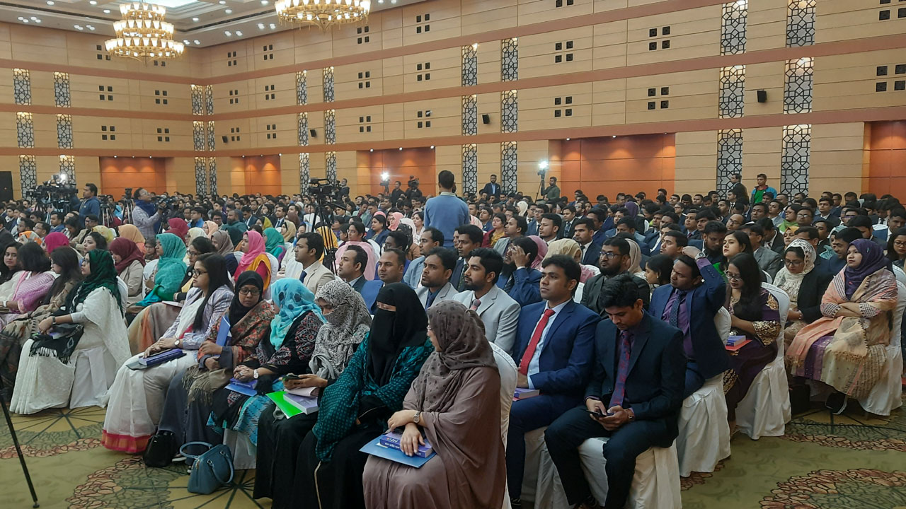 ভোট কেন্দ্রের আইনশৃঙ্খলা পরিস্থিতি ঠিক রাখতে হবে: সিইসি