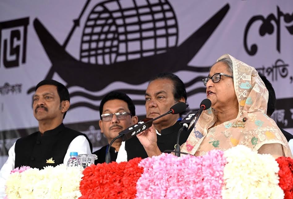 অবৈধভাবে ক্ষমতা দখলকারীরা দেশের কোনো উন্নয়নই করেনি : প্রধানমন্ত্রী